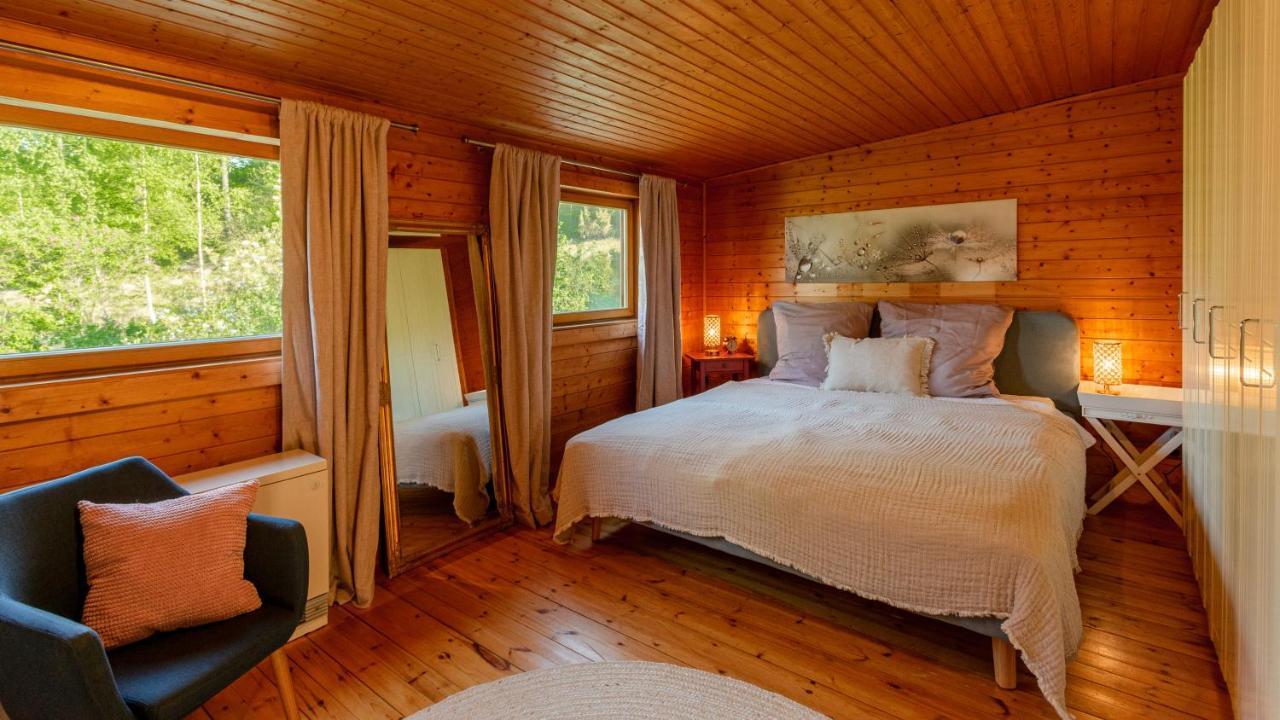 Blockhaus Eifelsteig W/ Kamin Garten & Feuerstelle Berndorf  Kültér fotó